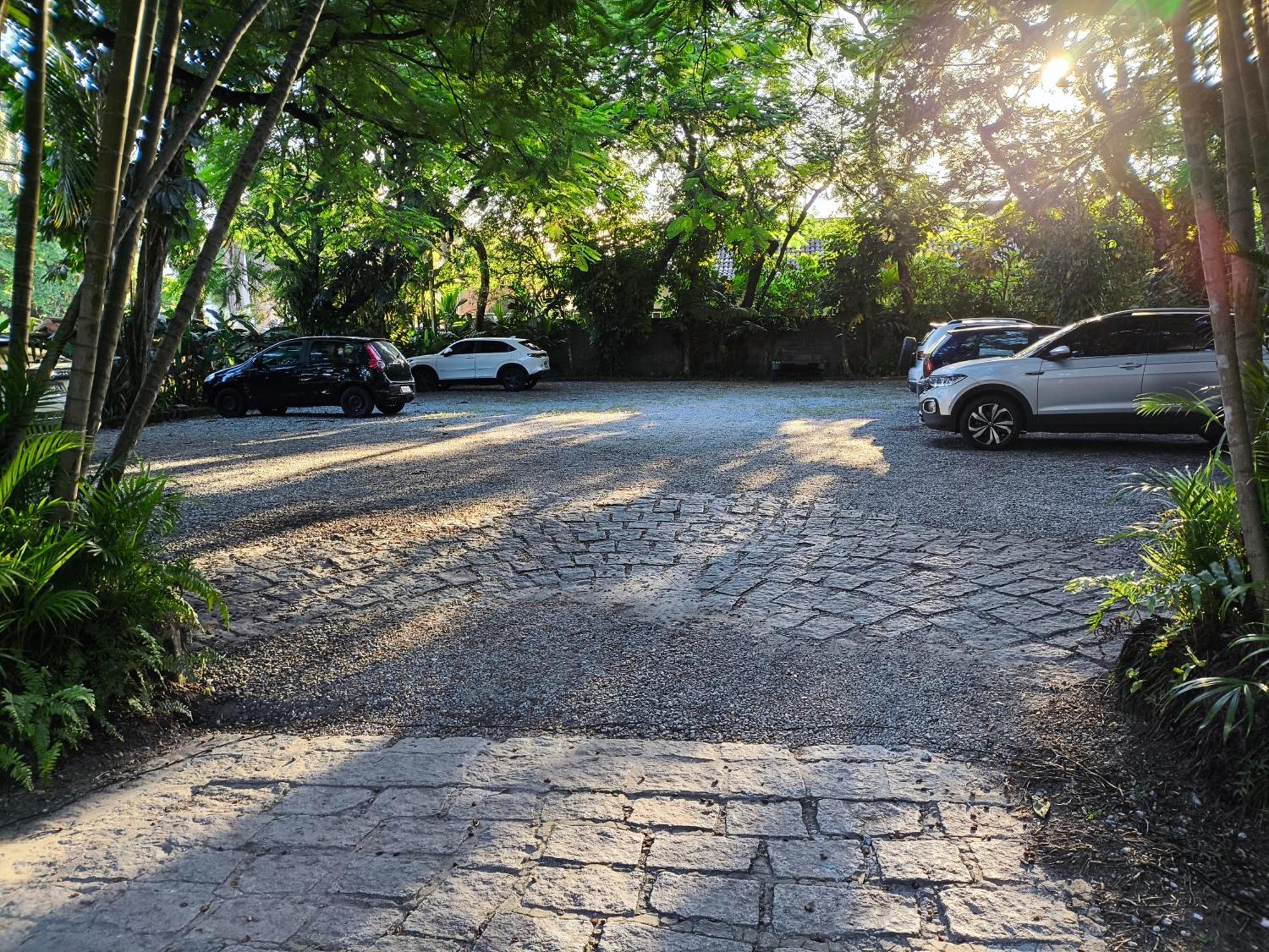 Garden Hotel パラチ エクステリア 写真