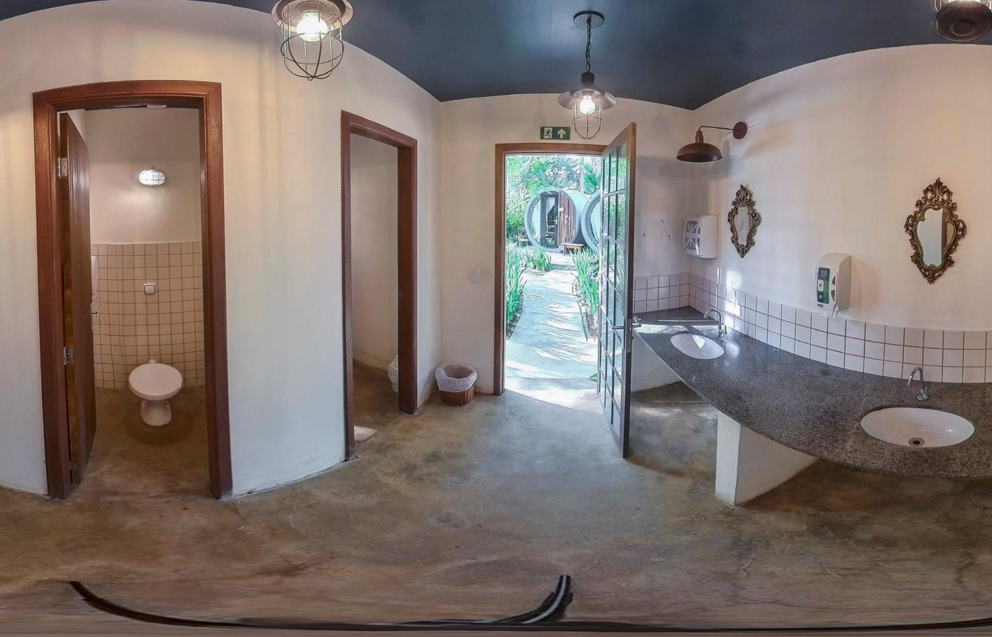 Garden Hotel パラチ エクステリア 写真